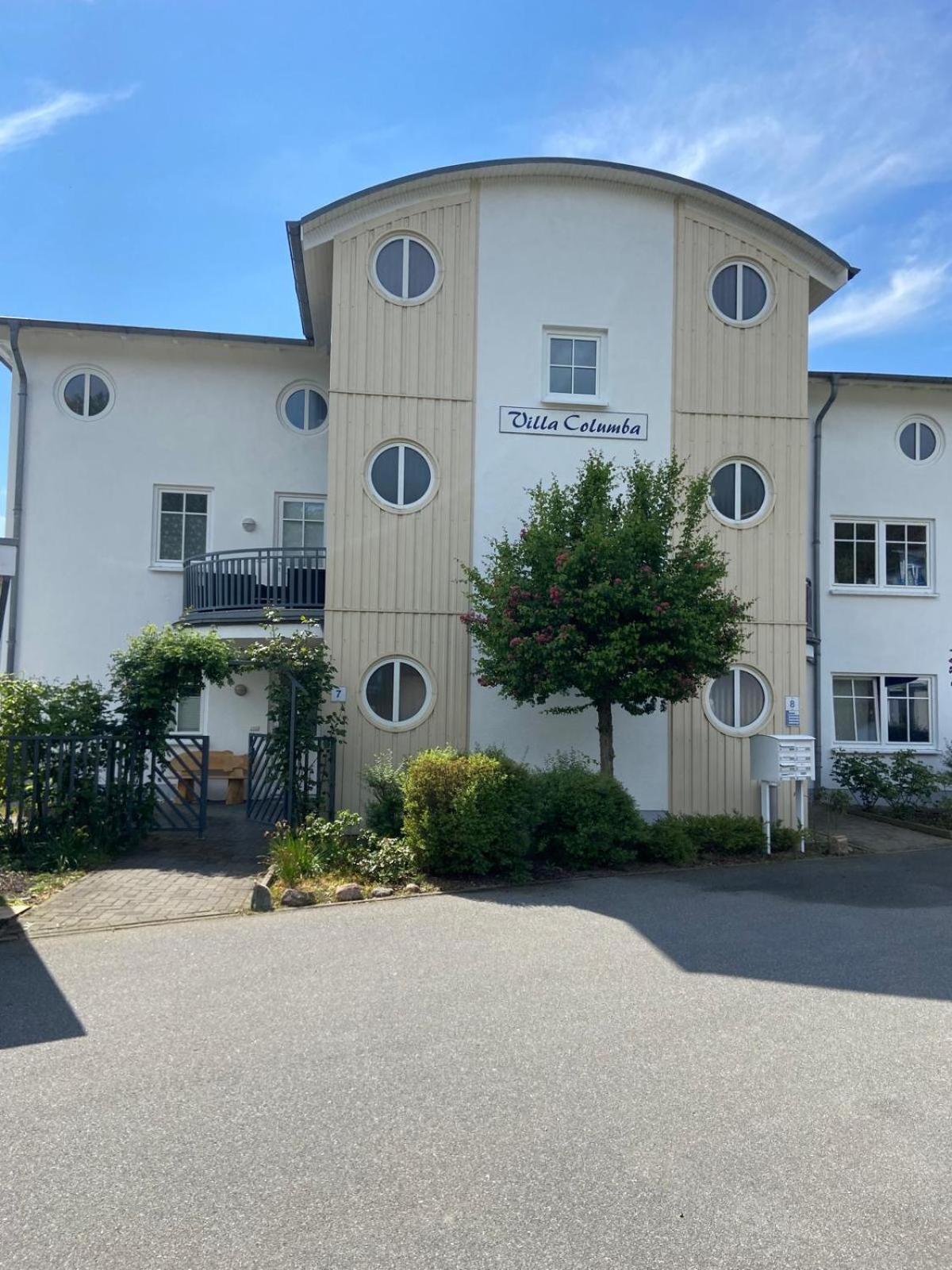 Ferienappartement Mit Seeblick In Der Villa Columba Sellin  Exteriér fotografie